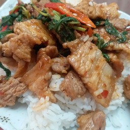 พริกแกงหมูล้วนราดข้าว