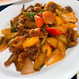 ไก่ผัดเม็ดมะม่วงหิมพานต์