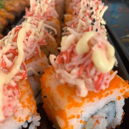 แคริฟอร์เนีย โรล 8 ชิ้น