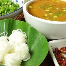 ขนมจีนน้ำยาป่า