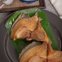 ปลานิลแดดเดียวทอด