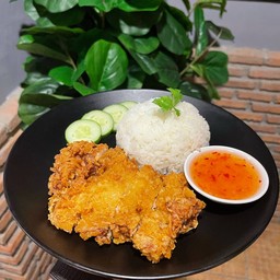 ข้าวไก่ทอด