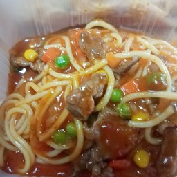 สปาเก็ตตี้เนื้อ  อิตาเลียนซอลแดง