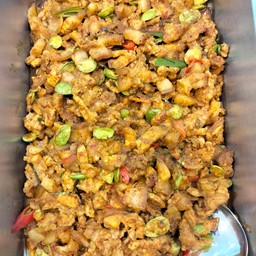 หมูผัดพริกแกงสะตอ