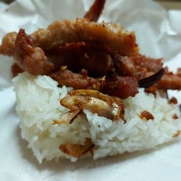 ข้าวเหนียวหมูทอดแยกรังเรบางแสน ศรีราชา