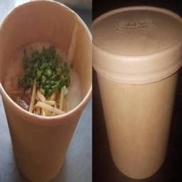 โจ๊กหมูล้วน พร้อมรับประทาน กับถ้วยรักษ์โลกและช้อน