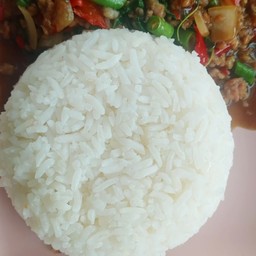 กระเพราหมูสับ