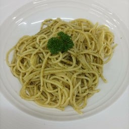 70 Spaghetti Al Pesto