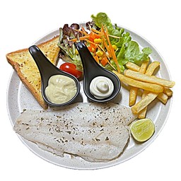 สเต็กปลาย่าง / มันบด