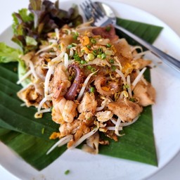 ก๋วยเตี่ยวคั่วไก่