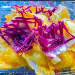 เจ๊เฟิร์น ขนมครกยกถาด ตลาดสุขสวัสดิ์บางบอน เอกชัย66