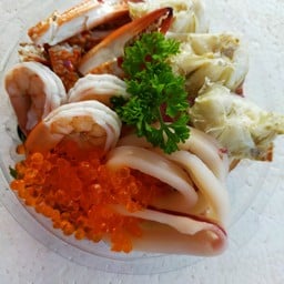 เก้า ยำทะเลสด (ตลาดพัฒนา)