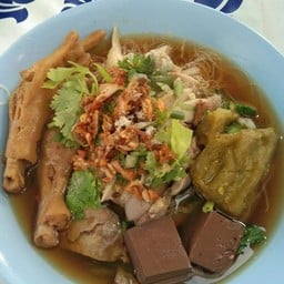 ครัว ฅนเมืองชล