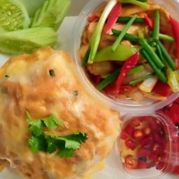 ชุดข้าวไข่เจียว+ผัดขิงหมู