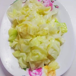 กะหล่ำผัดน้ำปลา