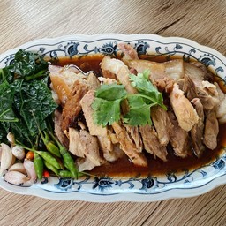 ขาหมูเปล่า