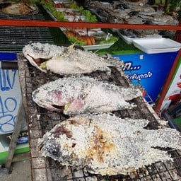 ร้านปลาเผาน้ำปั่นคลองชวด
