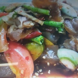 เกาเหลาเอ็นแก้ว