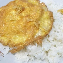 ข้าวไข่เจียว