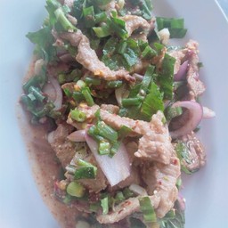 น้ำตกเนื้อ