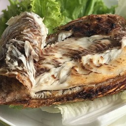 เมี่ยงปลาเผา Aman (ตือเบาะ)