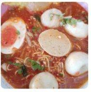 ก๋วยเตี๋ยวต้มยำเจ๊ตุ๊ก