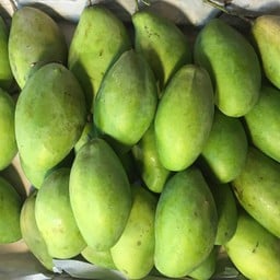 มะม่วงเปรี้ยวสามรสโลละ