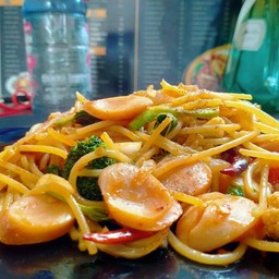 ผัดสปาเก็ตตี้ขี้เมา