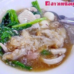 ราดหน้าหมู+ไข่นก