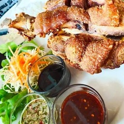 ขาหมูเยอรมัน