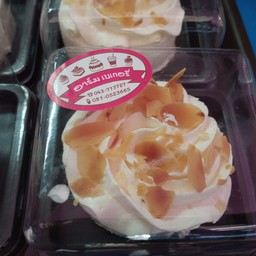 มินิเค้กอัดลม่อน