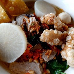 ก๋วยเตี๋ยวหมูโบราณ อาหารตามสั่ง