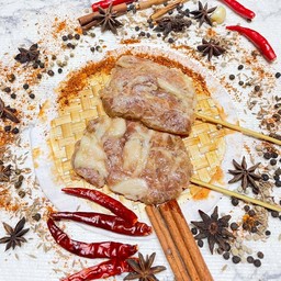 หมูอัลมอนด์นมสด