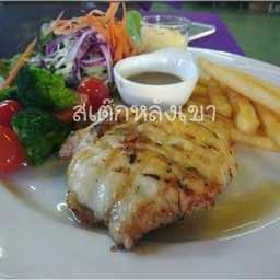 สเต็กไก่พริกไทยดำ