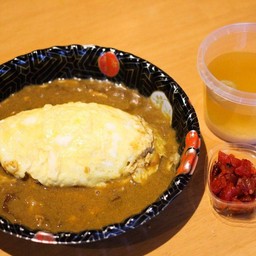 ข้าวแกงกะหรี่ไข่ข้น(ถาด)