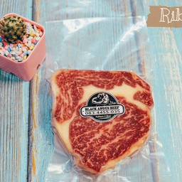 เนื้อ แซลมอน และอาหารแช่แข็ง