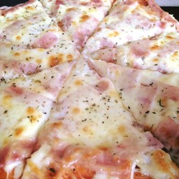 Pizzaแฮมชีสแป้งหนา
