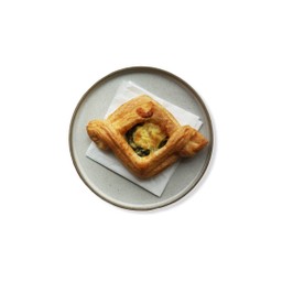 ครัวซองต์ผักโขมอบชีส