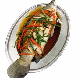 ปลากะพงนึ่งซีอิ๊ว