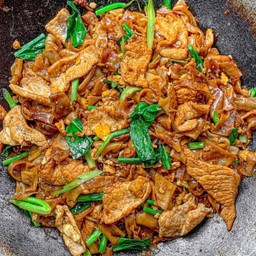 ผัดซีอิ้วหมู