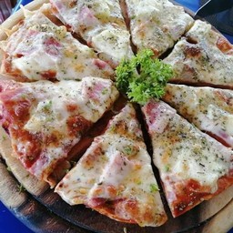 Pizzaแฮมชีสแป้งบาง