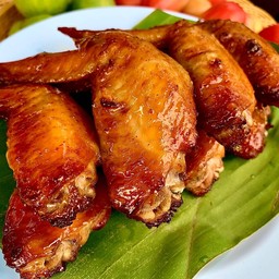 ปีกไก่อบ