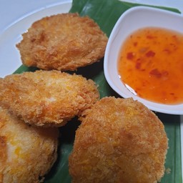 ทอดมันกุ้ง 6 ชิ้น