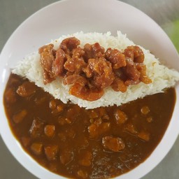 ข้าวแกงกะหรี่ญี่ปุ่น ไก่อบซอส