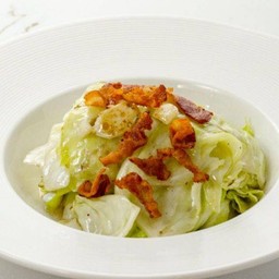 กะหล่ำปลีผัดน้ำปลา