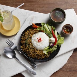 ข้าวคั่วกลิ้งหมู