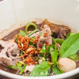 นิยมสมิทธิ์ NIYOM SMITH THAI BOAT NOODLES