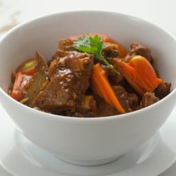 ซี่โครงหมูอบซอส