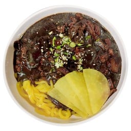 จาจางมยอน Jjajangmyeon