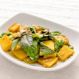 ฟักทองผัดโหระพา